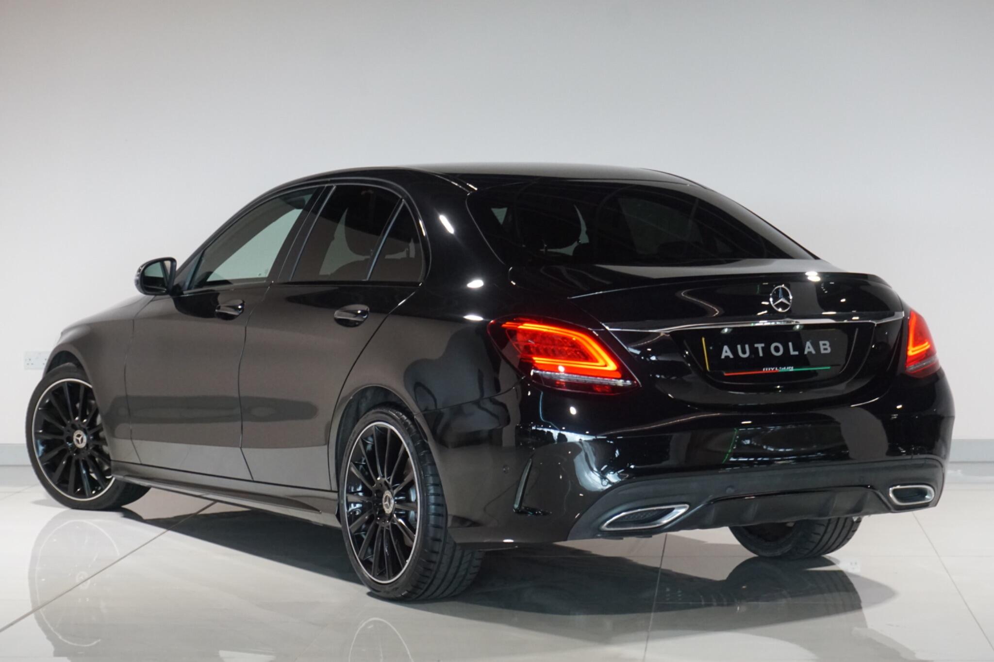 Mercedes-Benz C Class 2.0 C220d AMG Line Night Edition (Premium) Saloon 4dr Diesel G-Tronic+ Euro 6 (s/s) (194 ps)